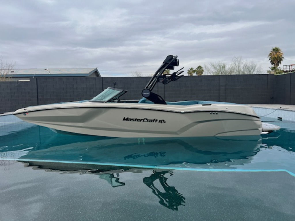 2025 Mastercraft NXT24