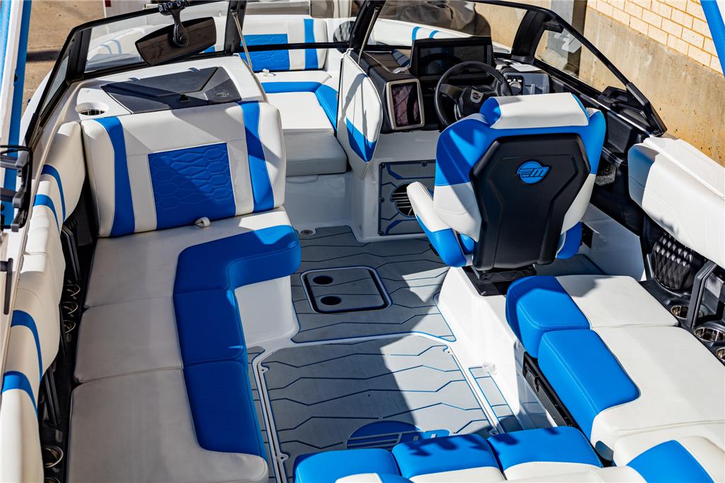2024 Malibu 23 MXZ