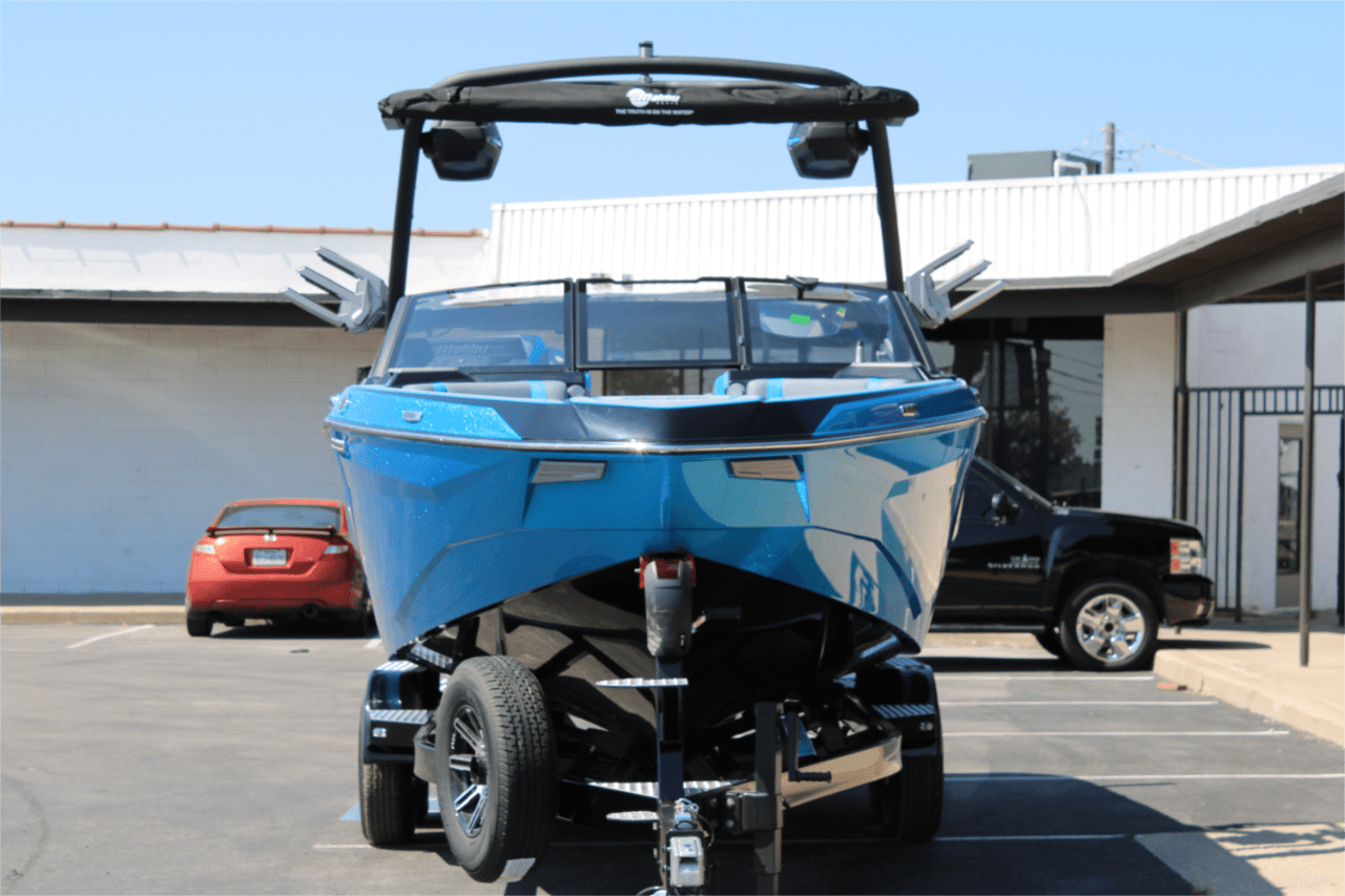 2025 Malibu 25 LSV