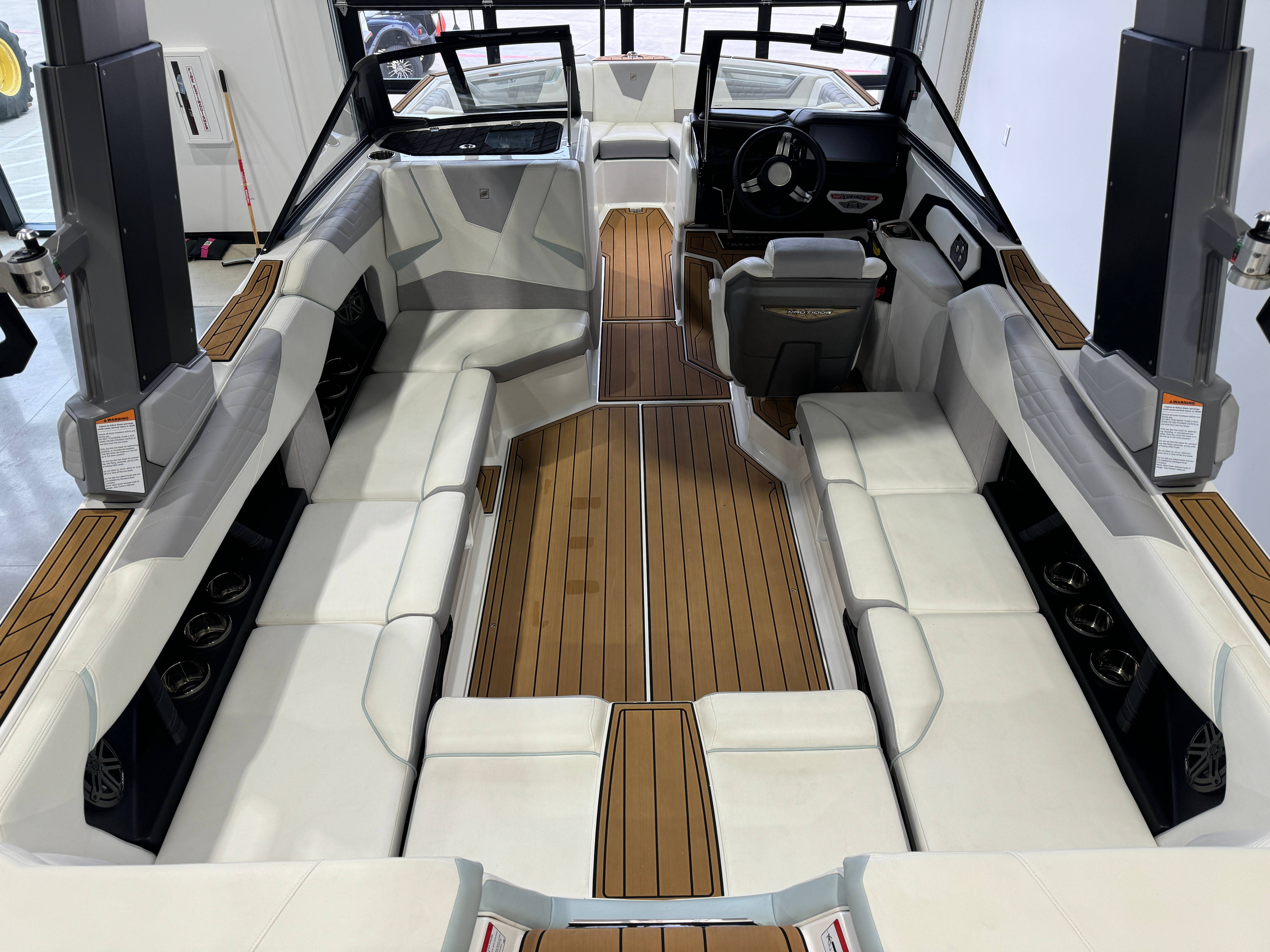 2022 Nautique Super Air Nautique S23