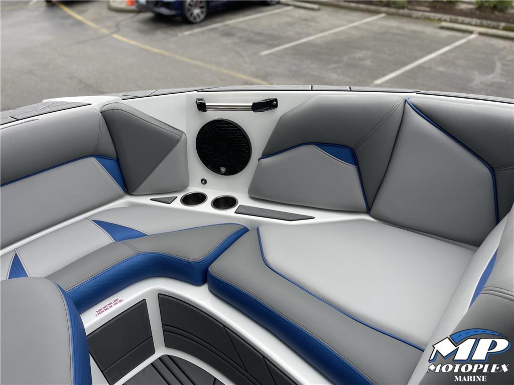 2023 CENTURION Vi22
