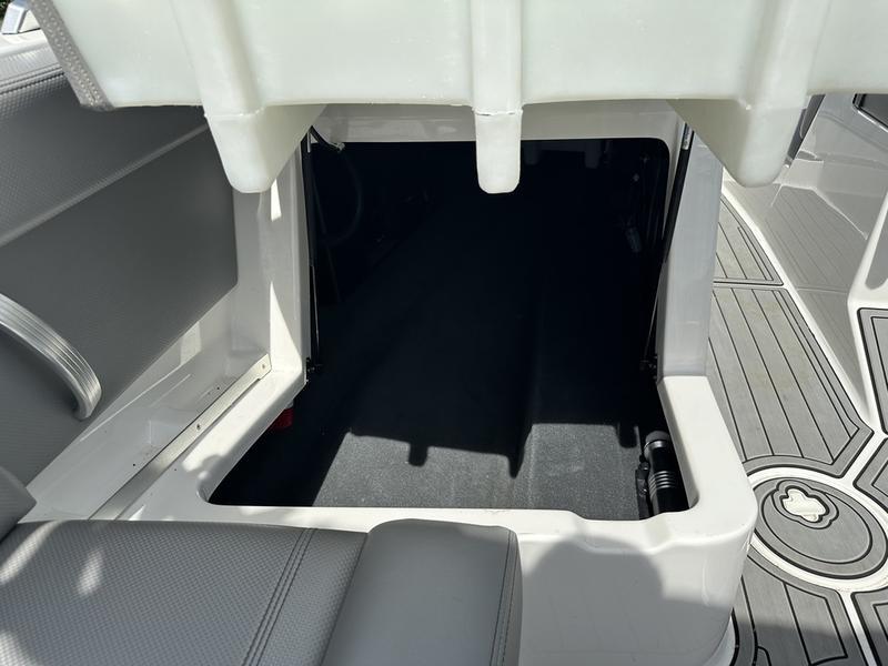 2018 MasterCraft XT23