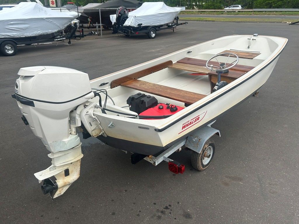 1983 Boston Whaler Sport