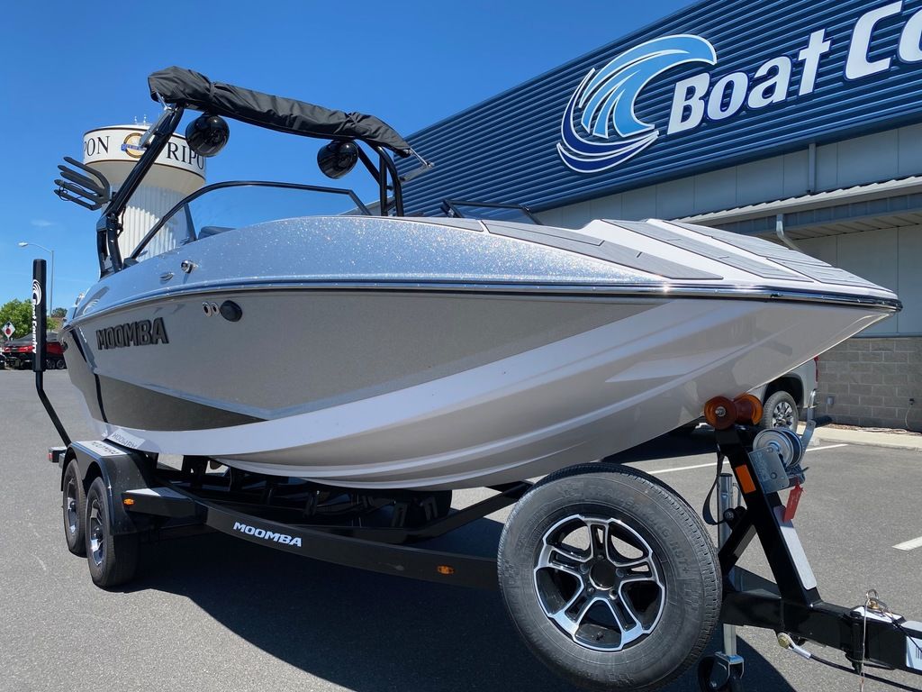 2024 moomba Mondo