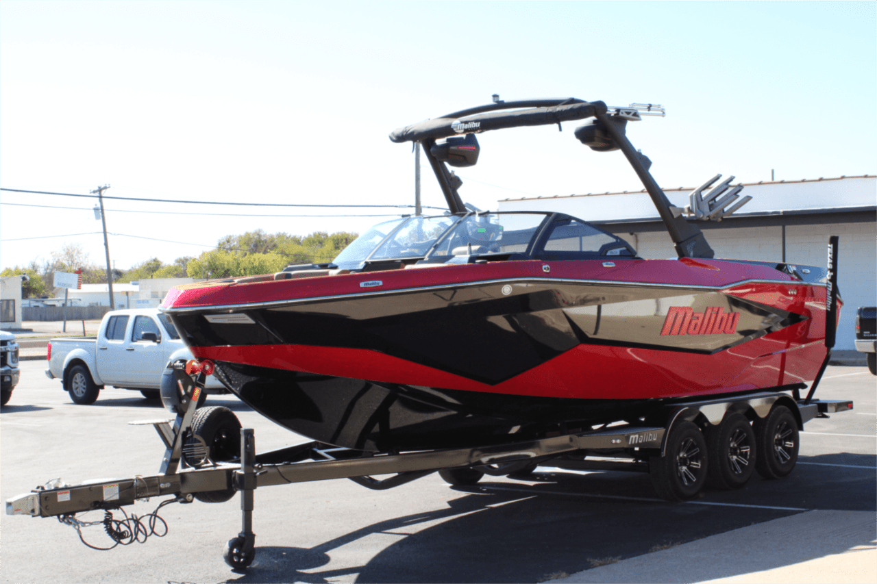 2025 Malibu 25 LSV