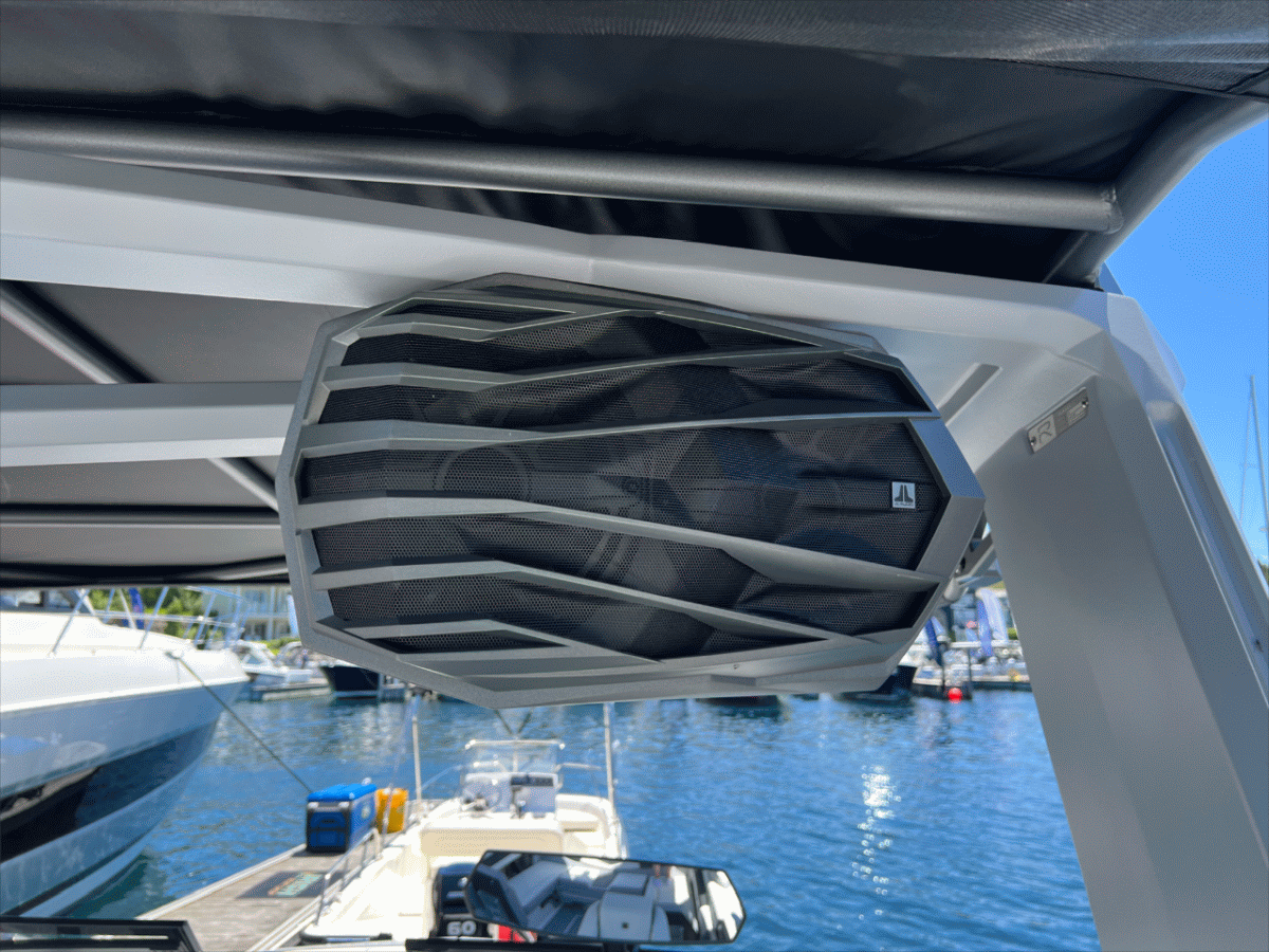 2024 Nautique G23