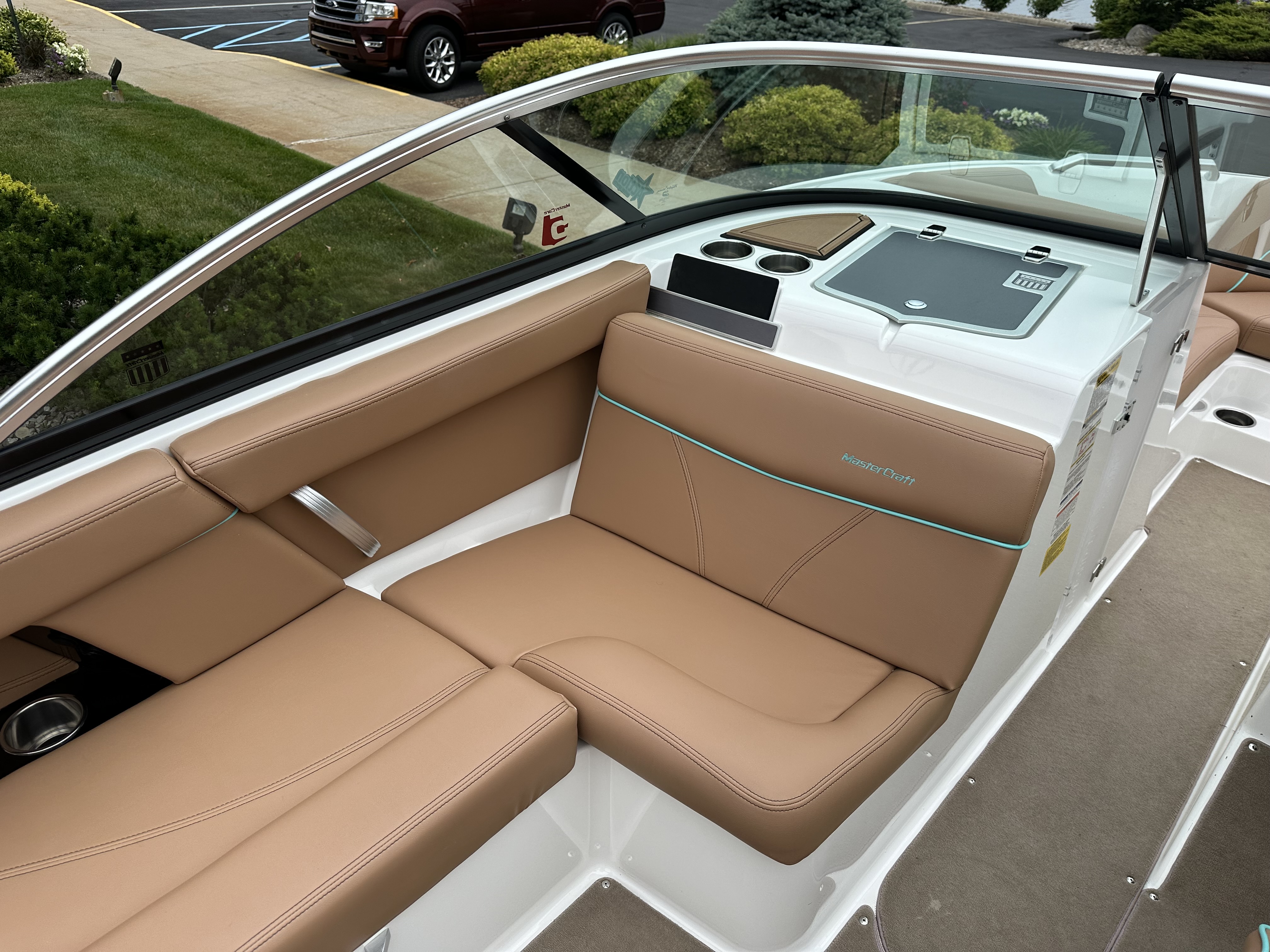 2019 MasterCraft XT21