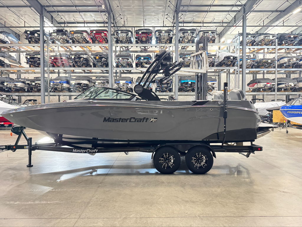 2025 MasterCraft XT24