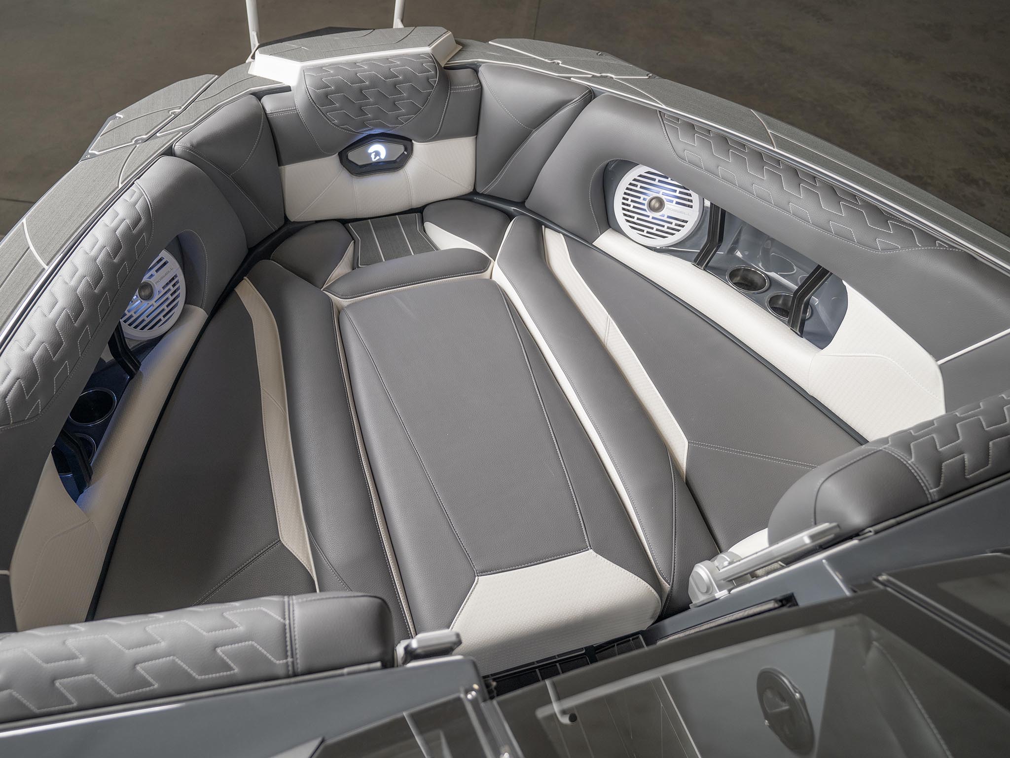 2025 Centurion Ri245 Charcoal / White