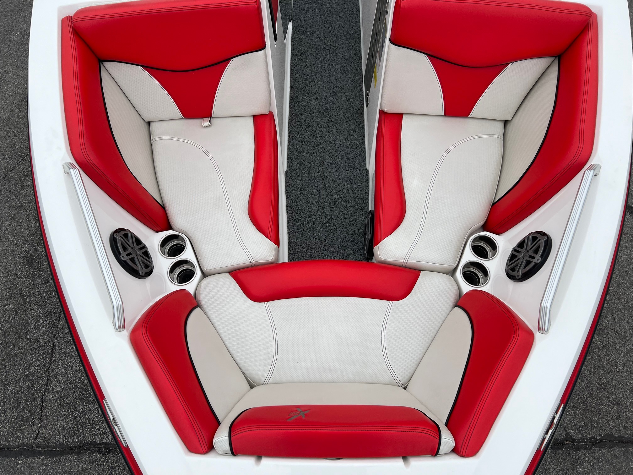 2016 MasterCraft X30