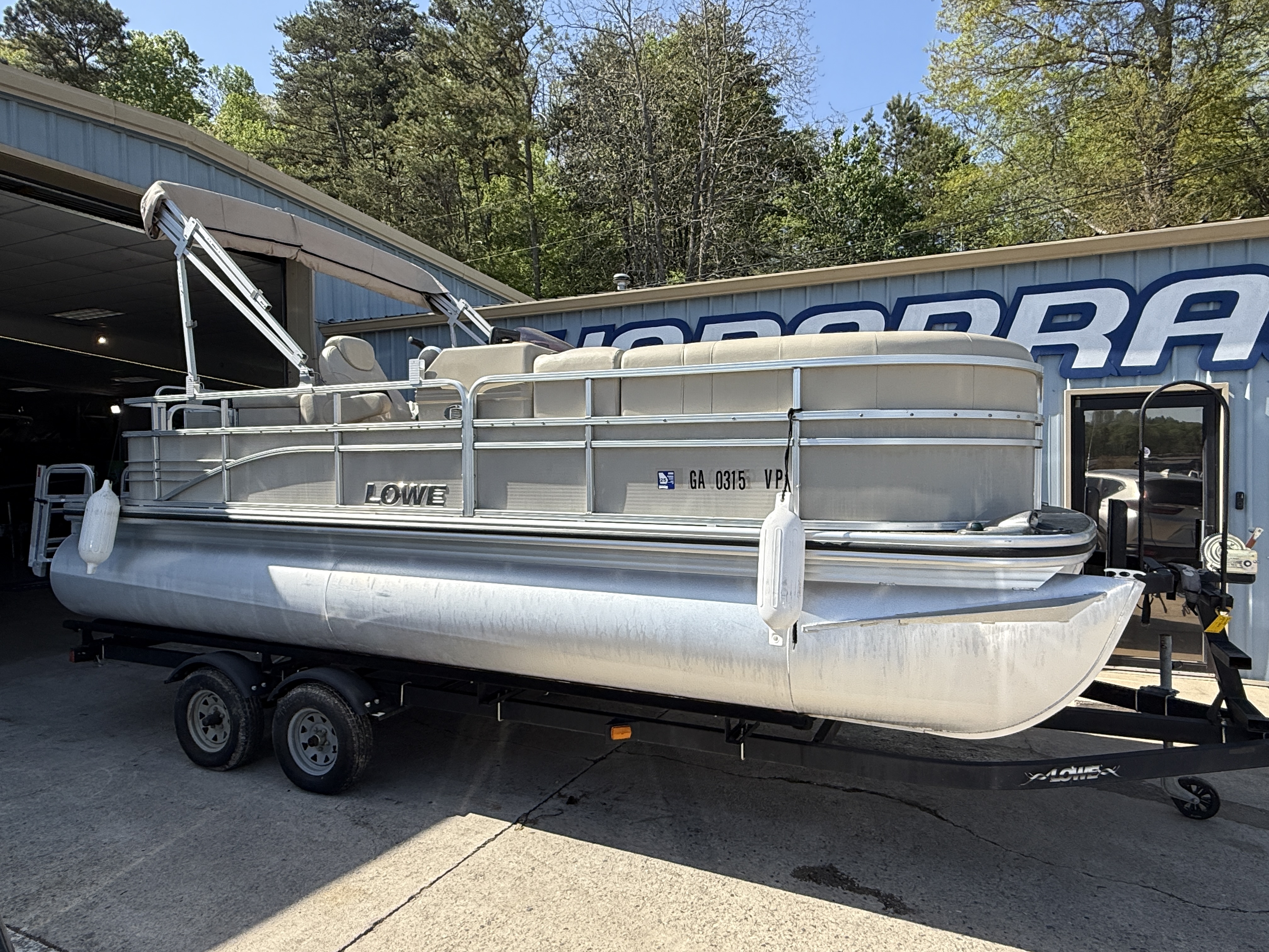 2015 Lowe SS210