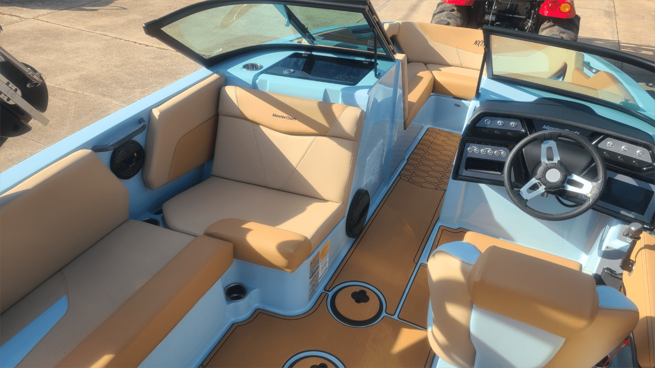 2025 MasterCraft NXT22