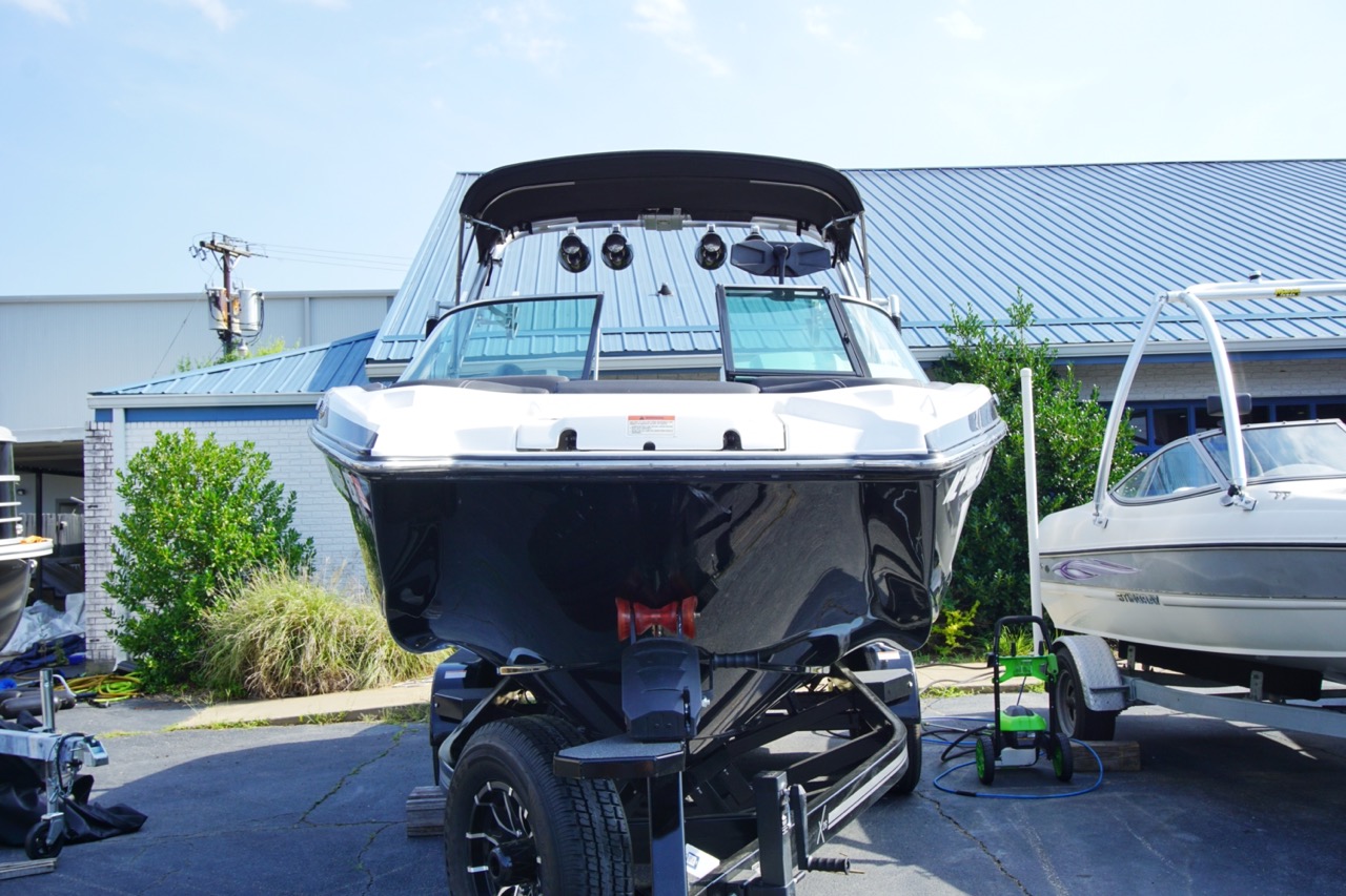 2017 MasterCraft X26