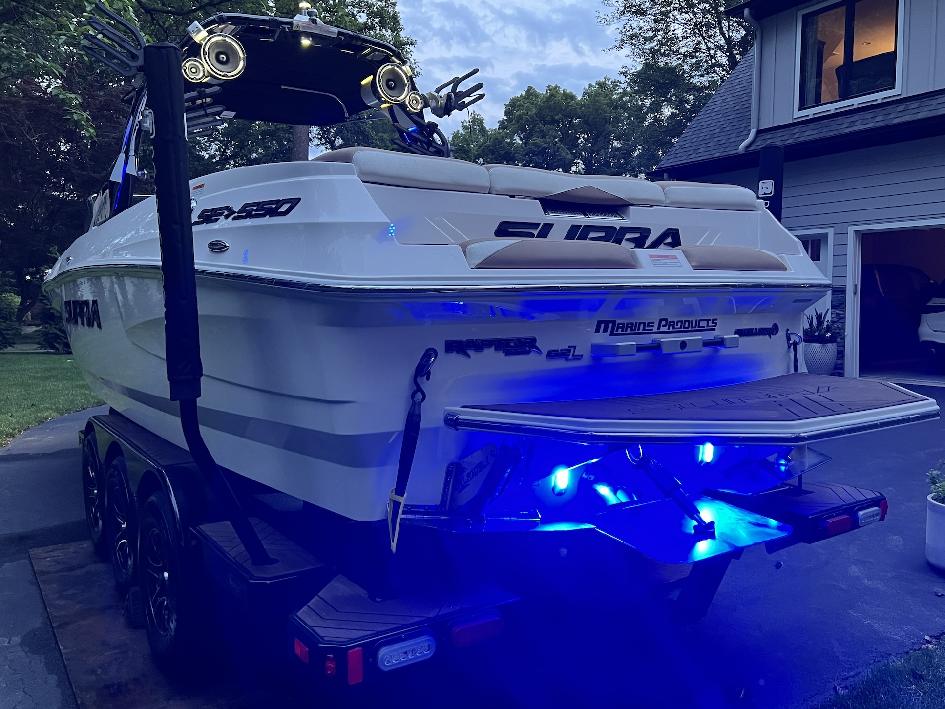 2017 SUPRA SE 550, FULLY LOADED, FRESHWATER, 358 hours