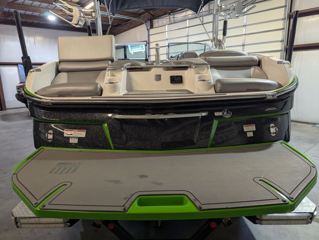 2017 MasterCraft X23