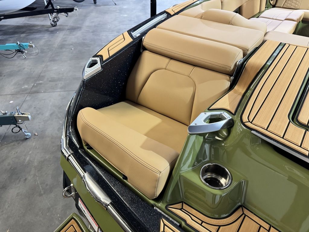 2025 MasterCraft X24