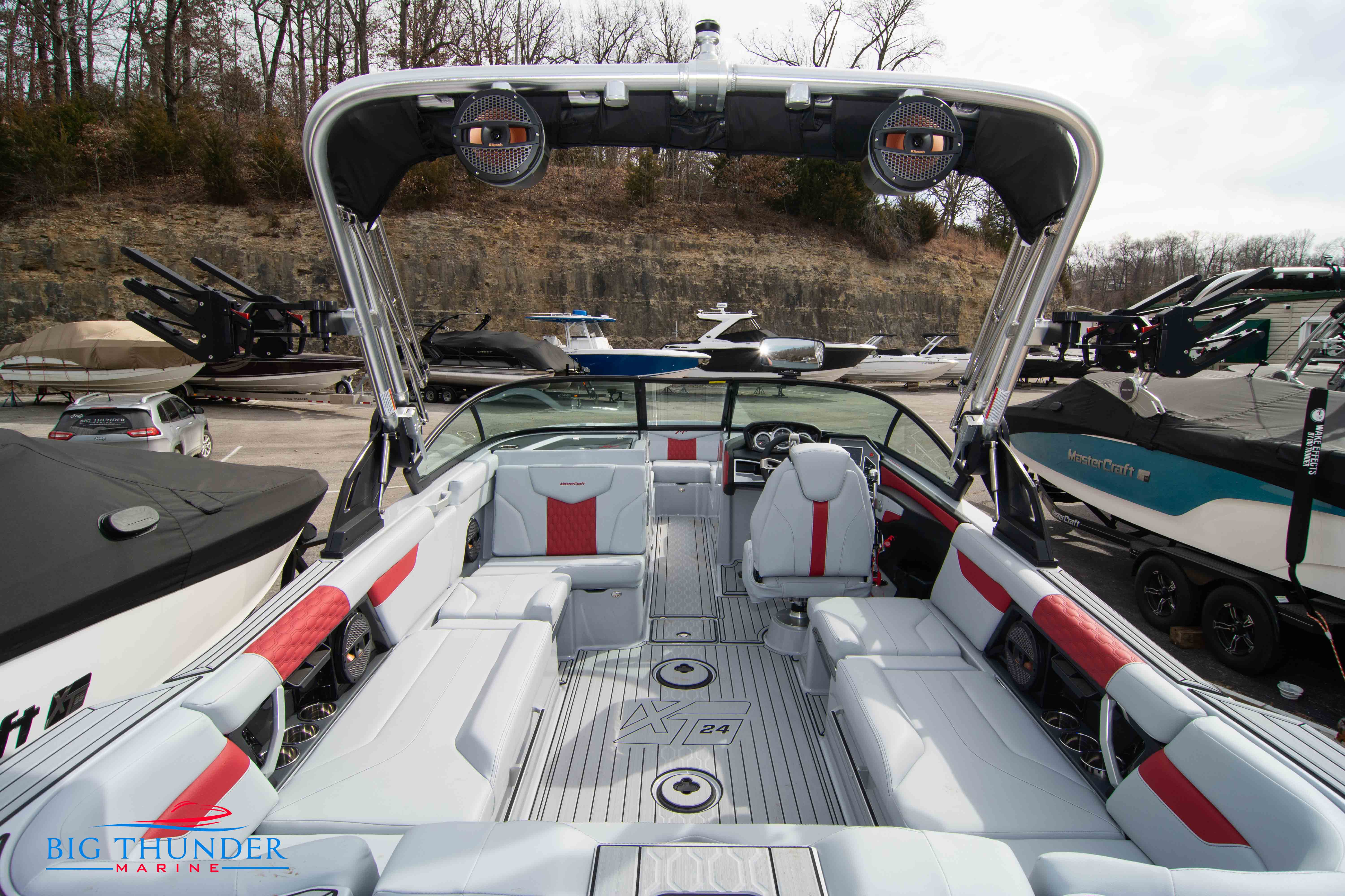 2024 Mastercraft XT24