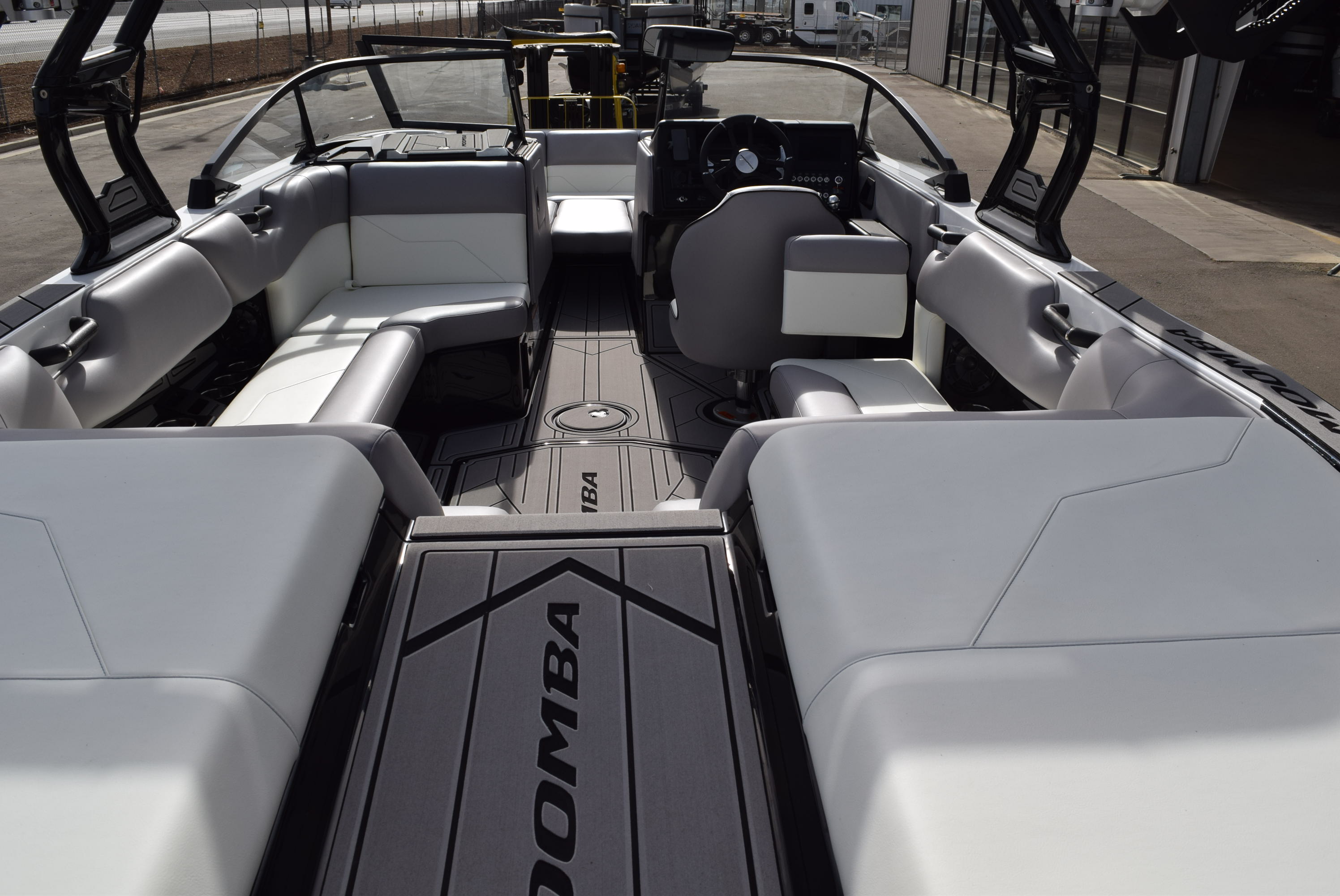2025 Moomba Max