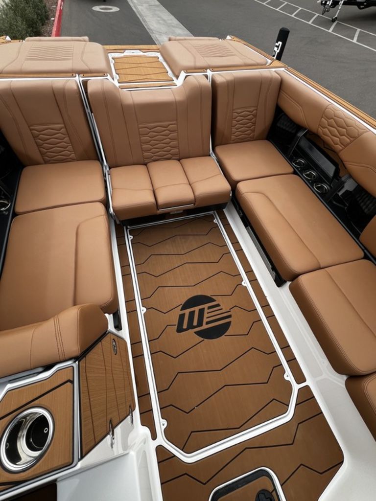 2025 Malibu Boats 24 MXZ