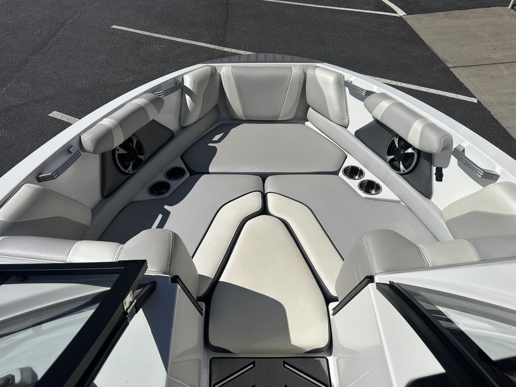 2018 Malibu Boats 21 VLX