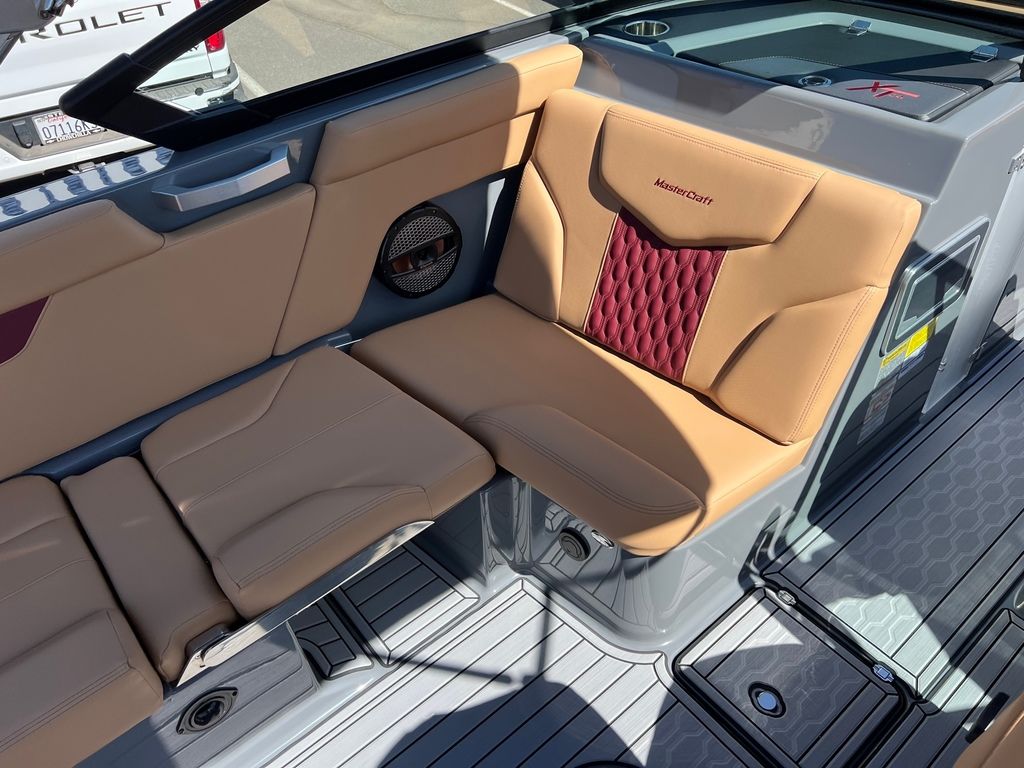 2024 mastercraft XT24