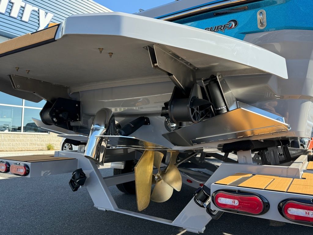 2025 SUPRA SA400