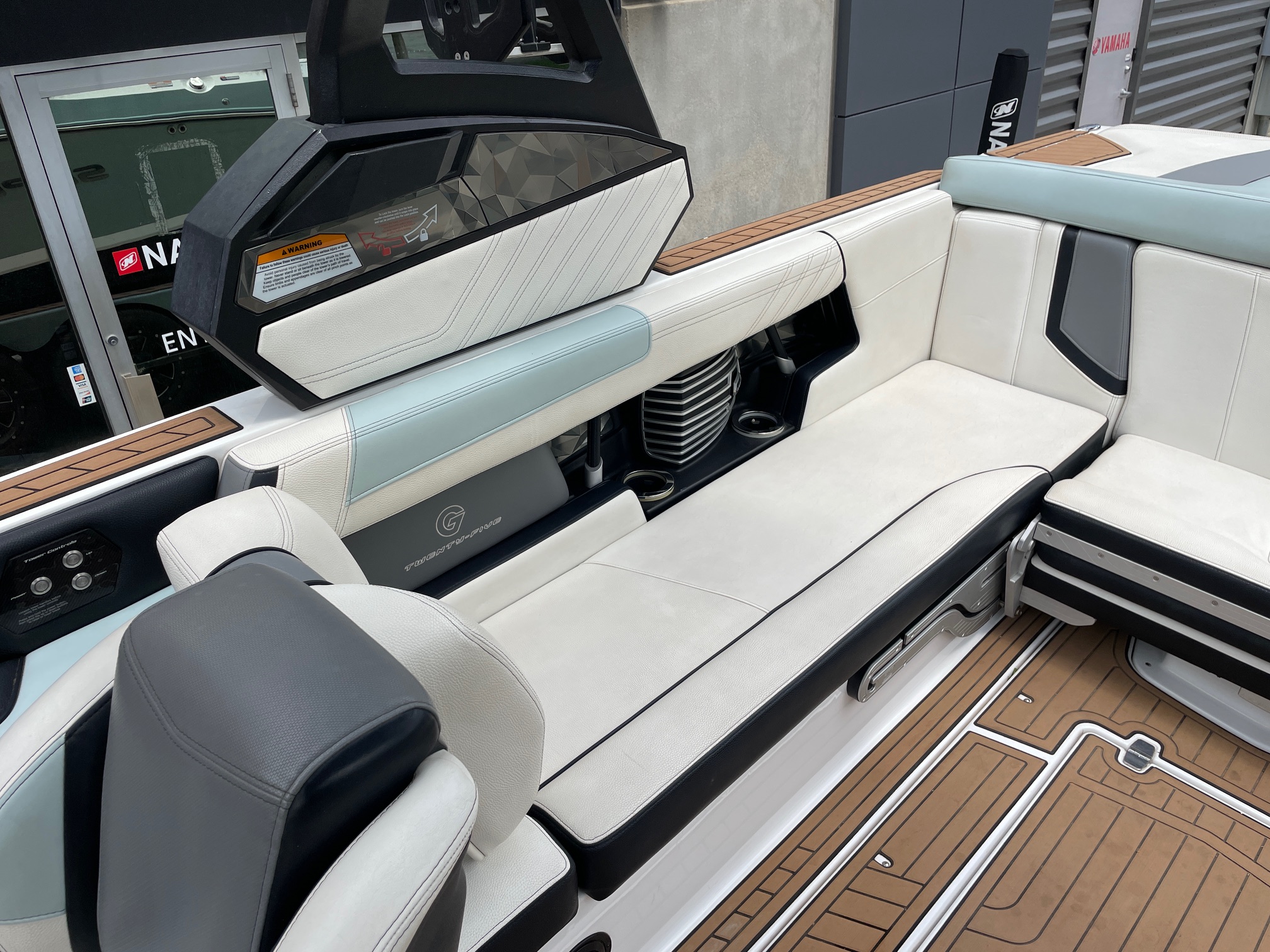 2019 NAUTIQUE G25 W/XR7 550HP SUPERCHARGED POWER PLANT