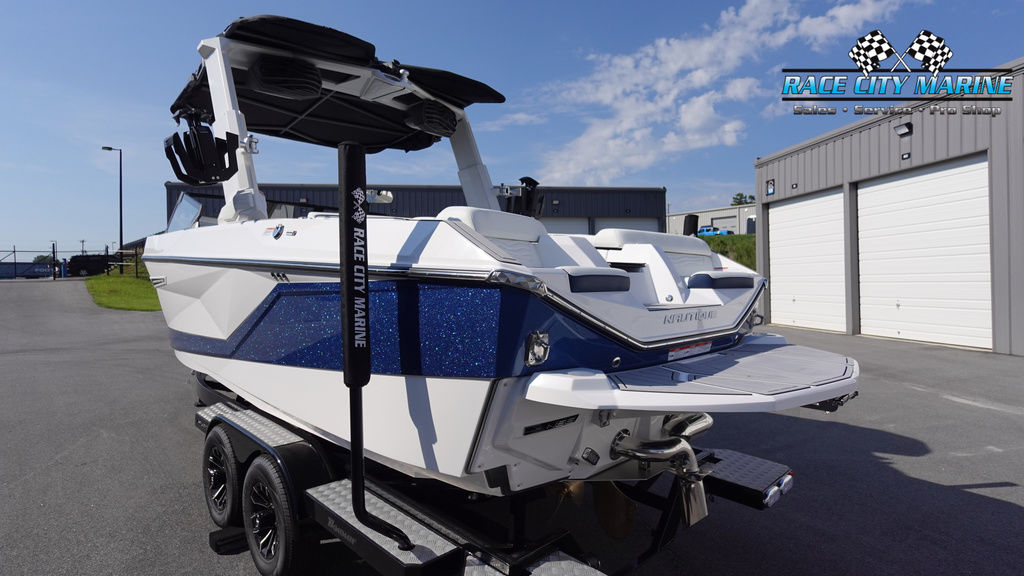 2025 Nautique G23