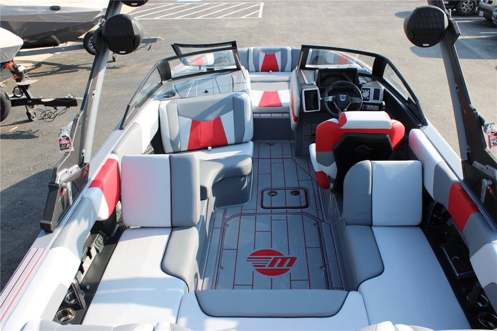 2023 Malibu 23 MXZ