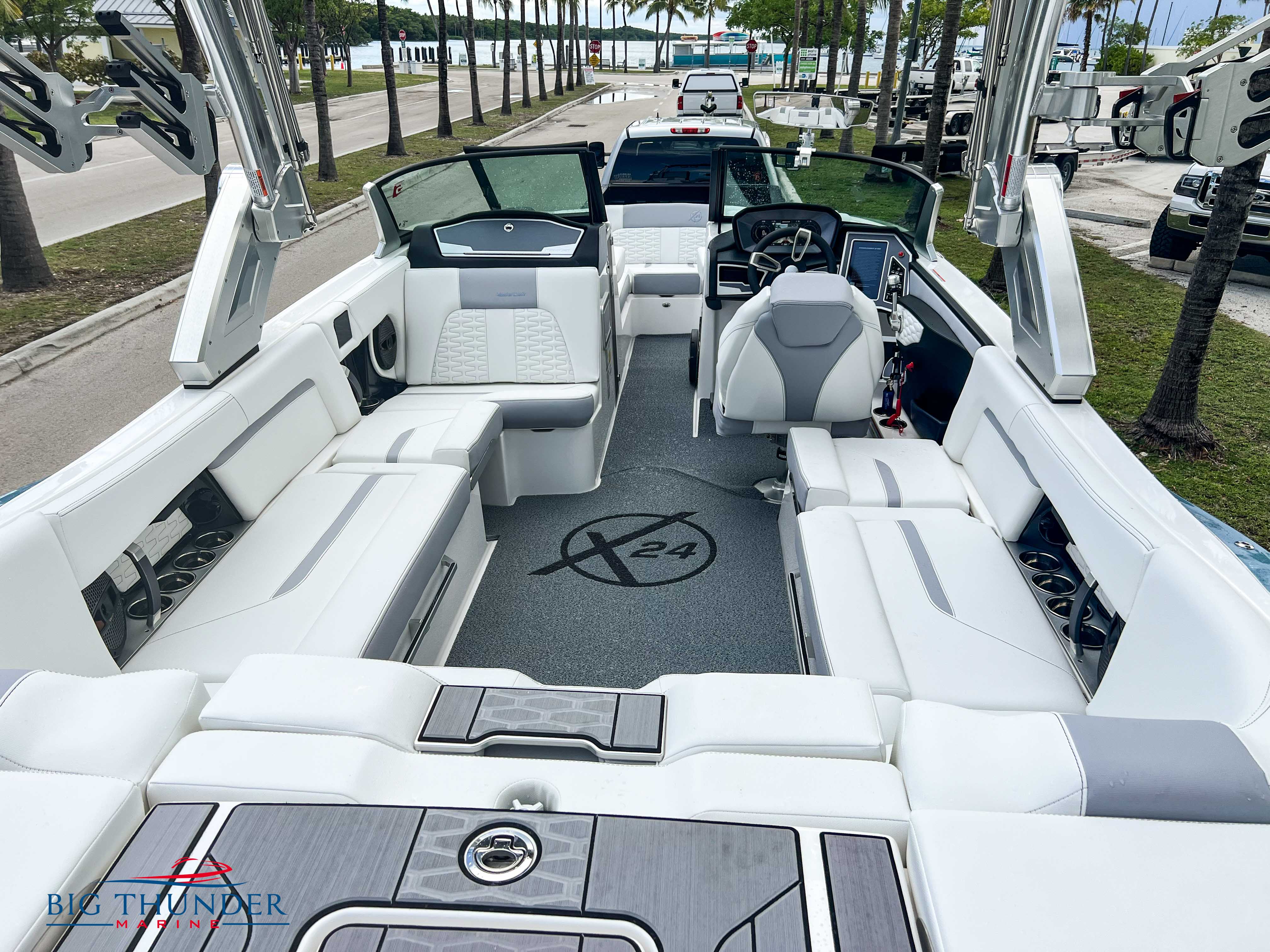 2023 Mastercraft X24