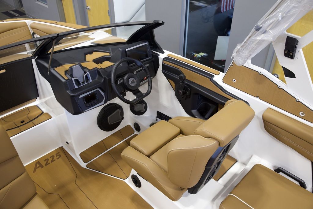 2025 Axis Wake Research A225