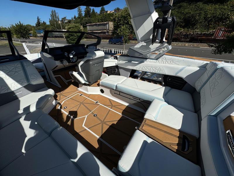 2024 Nautique G23 Paragon