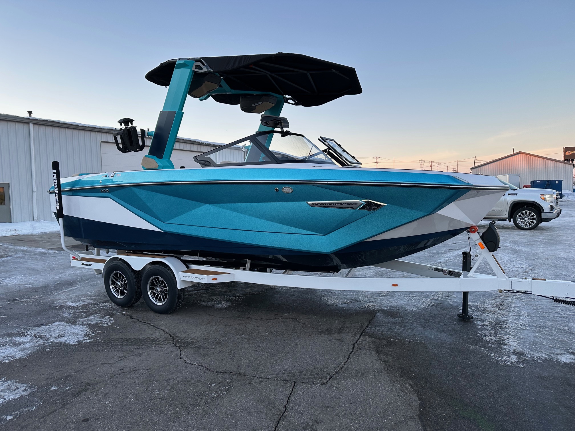 2023 Nautique G23