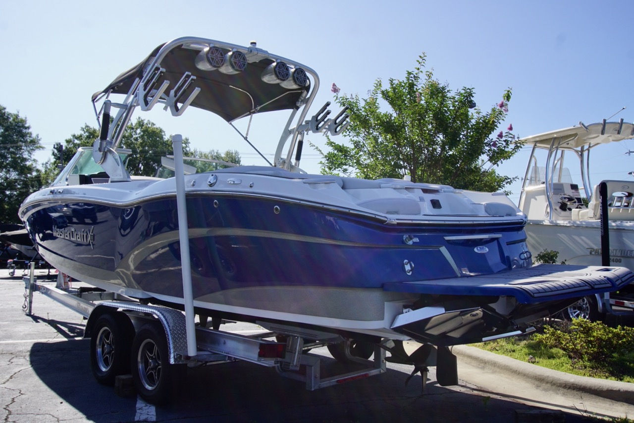 2017 MasterCraft X26