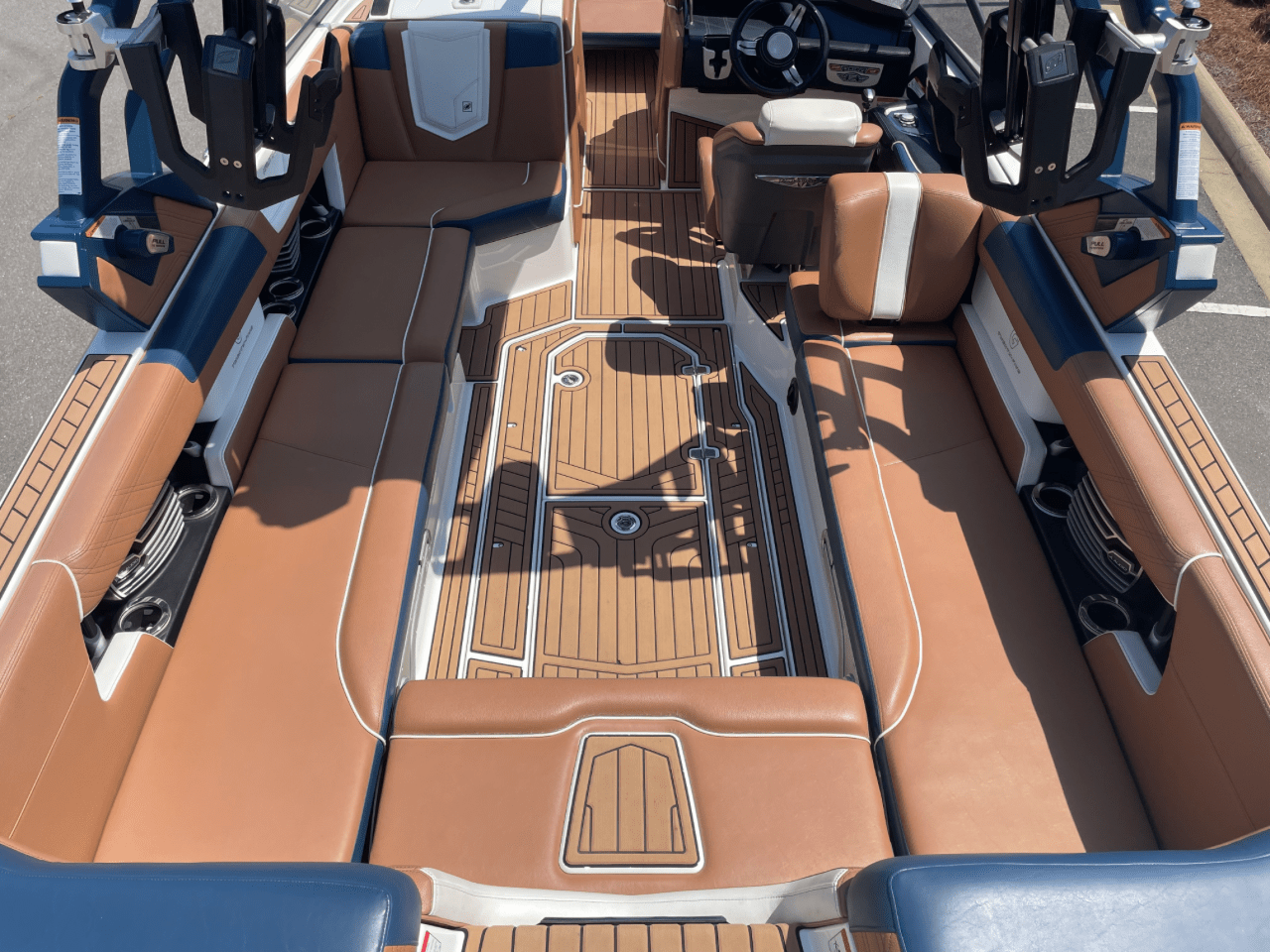 2018 Nautique G25