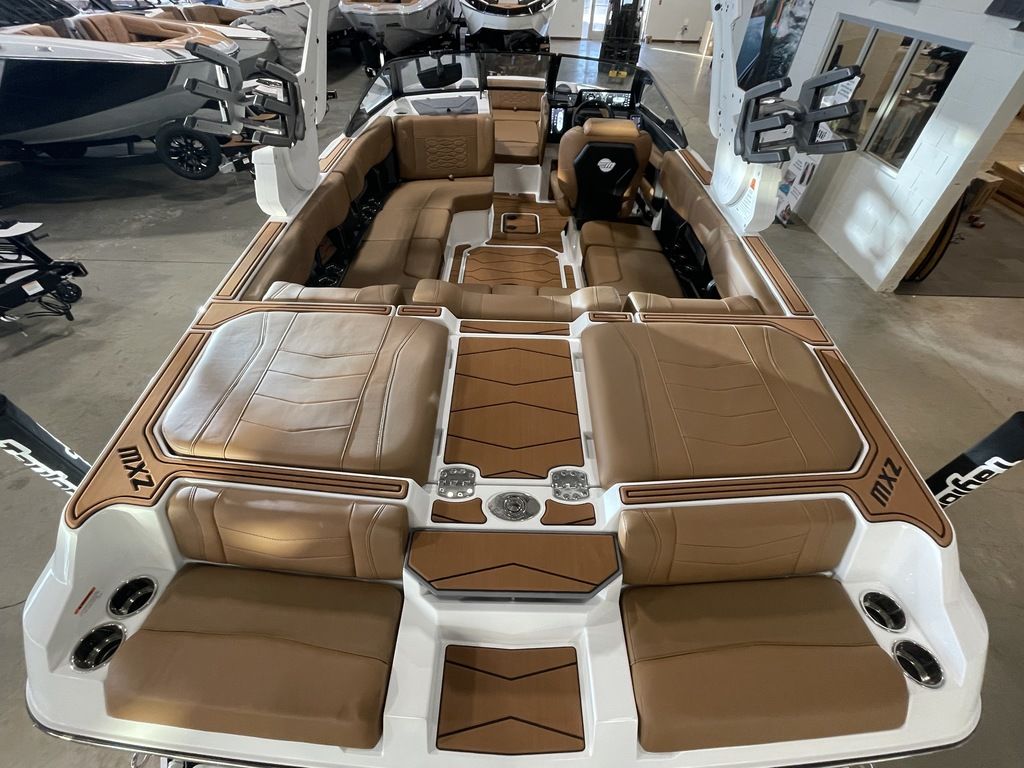 2025 Malibu Boats 23 MXZ