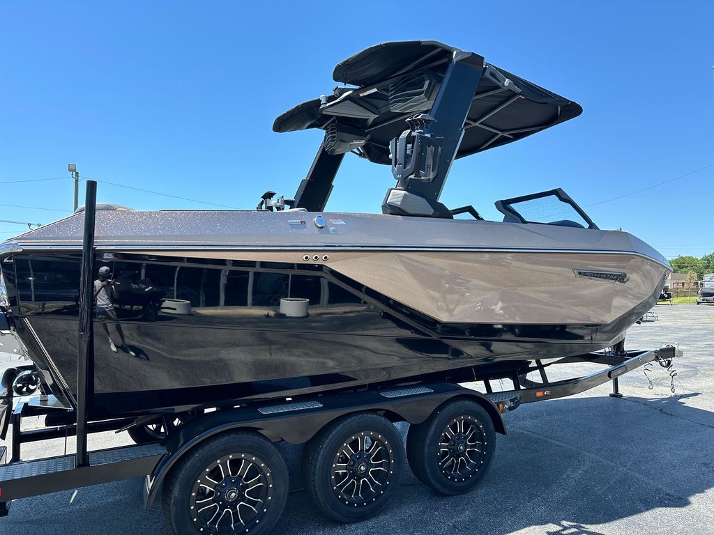 2025 Nautique Super Air Nautique G23