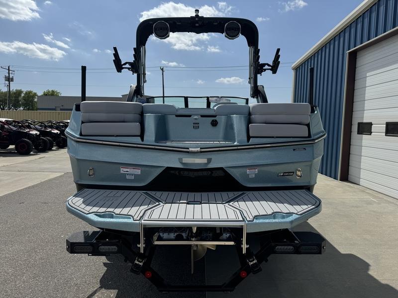 2025 MasterCraft XT23