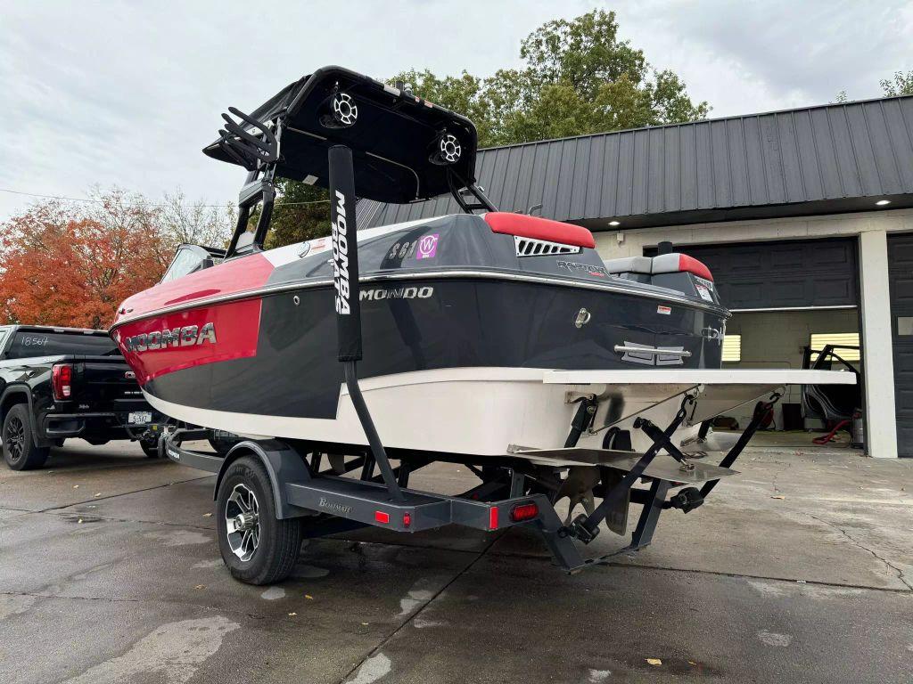 2021 Moomba Mondo
