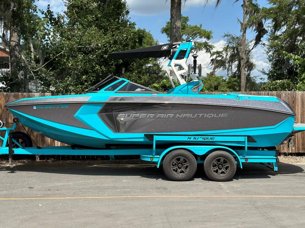 boat.Title