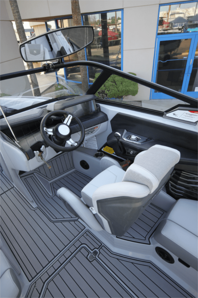 2022 Super Air Nautique G23 – 110 hours Excellent Condition