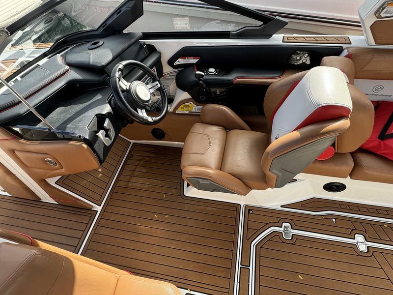 2019 Nautique G25
