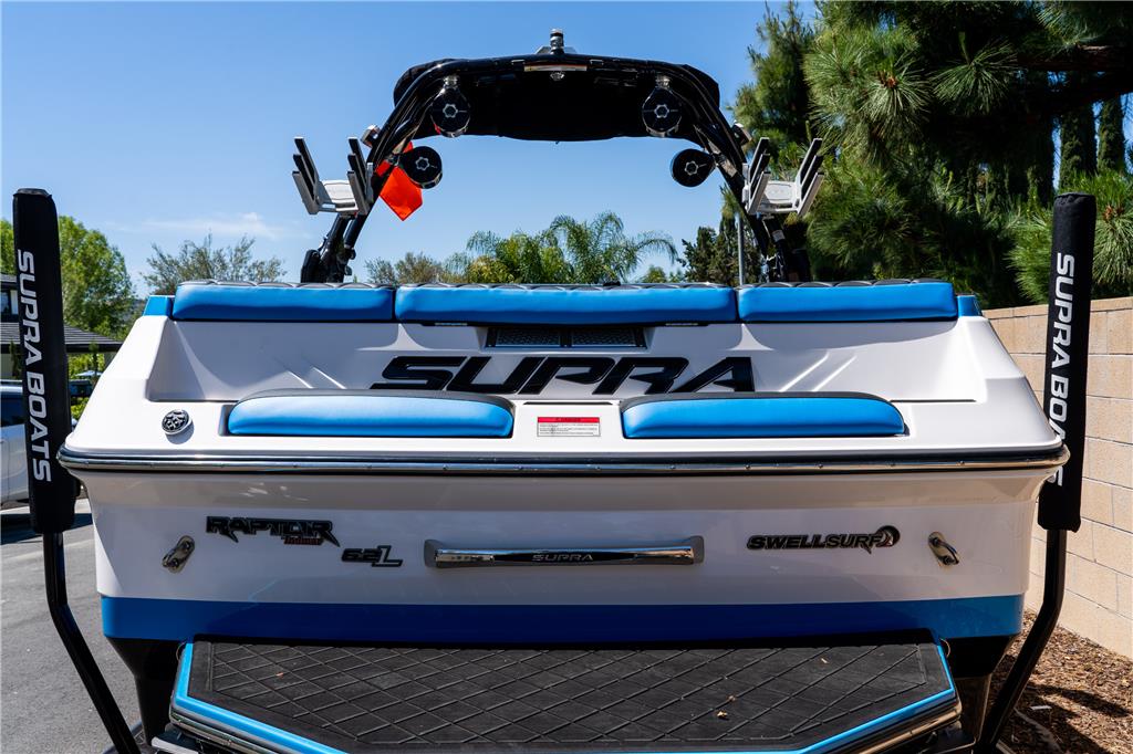 2015 SUPRA SG400 SURF/WAKE BOAT