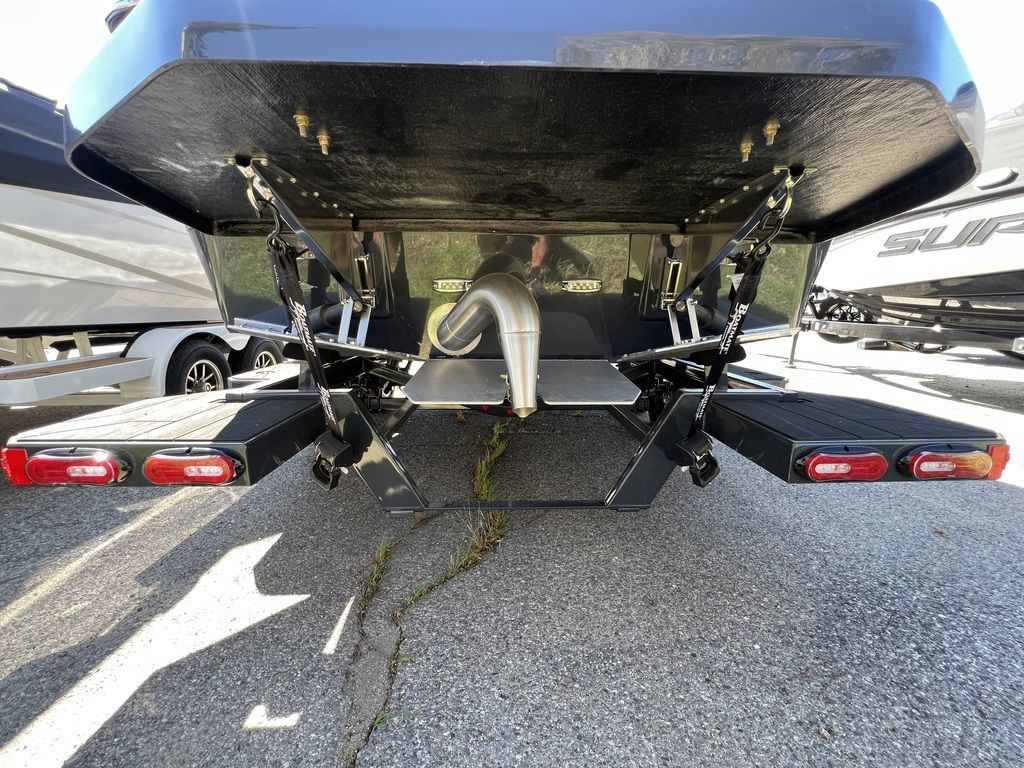 2025 MOOMBA Max