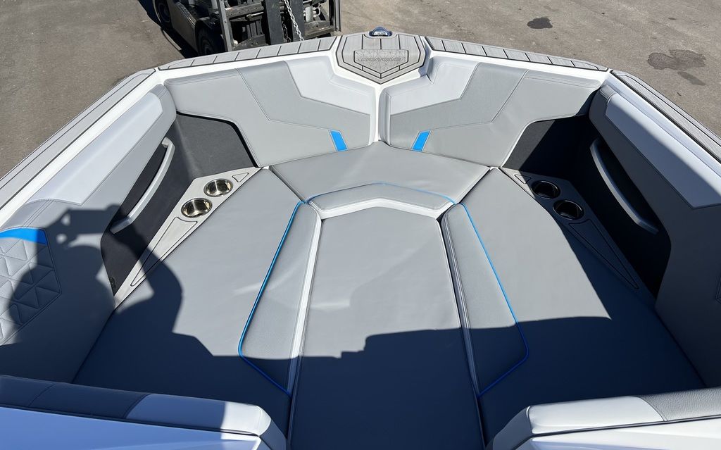 2025 Nautique Super Air Nautique GS24