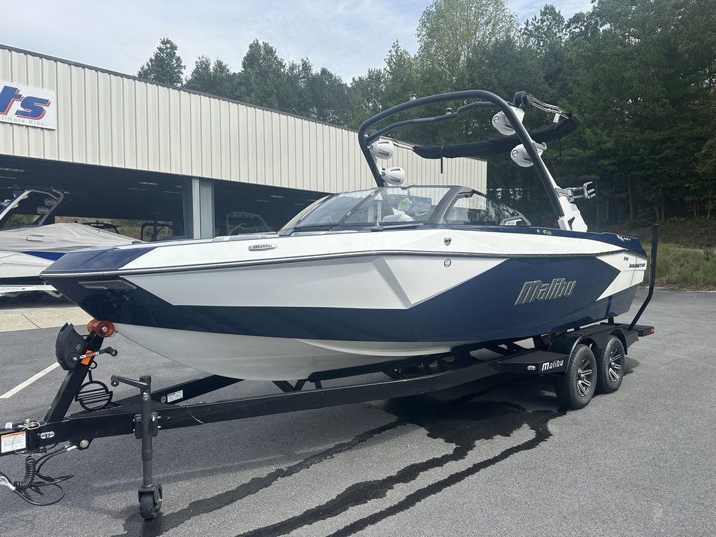 2025 Malibu Boats 23 LSV
