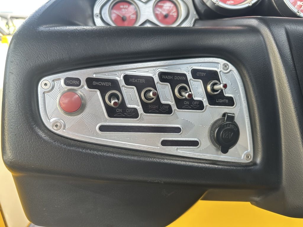 2006 MasterCraft X2