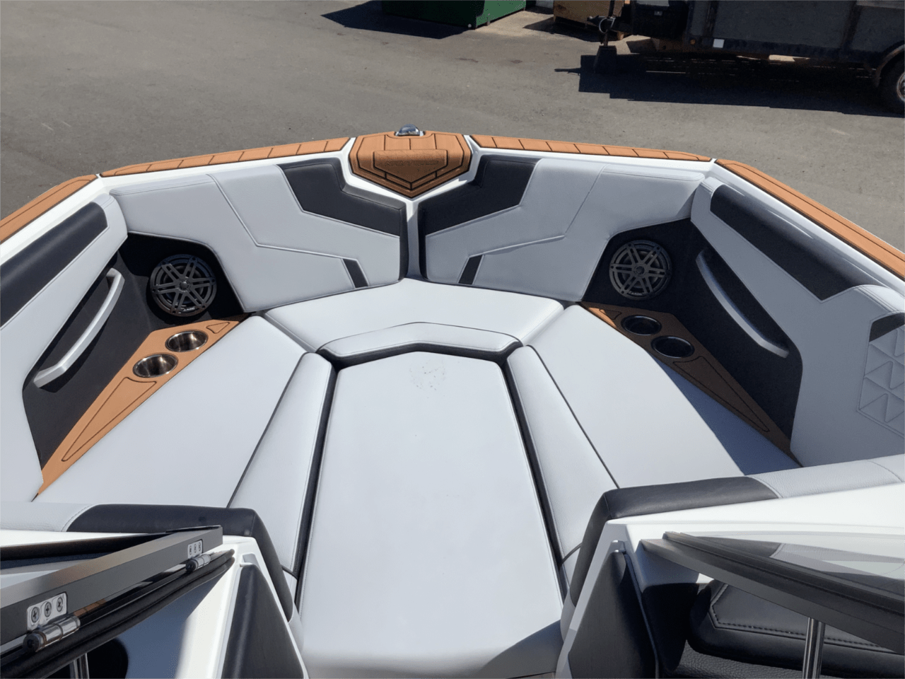 2024 Nautique GS24