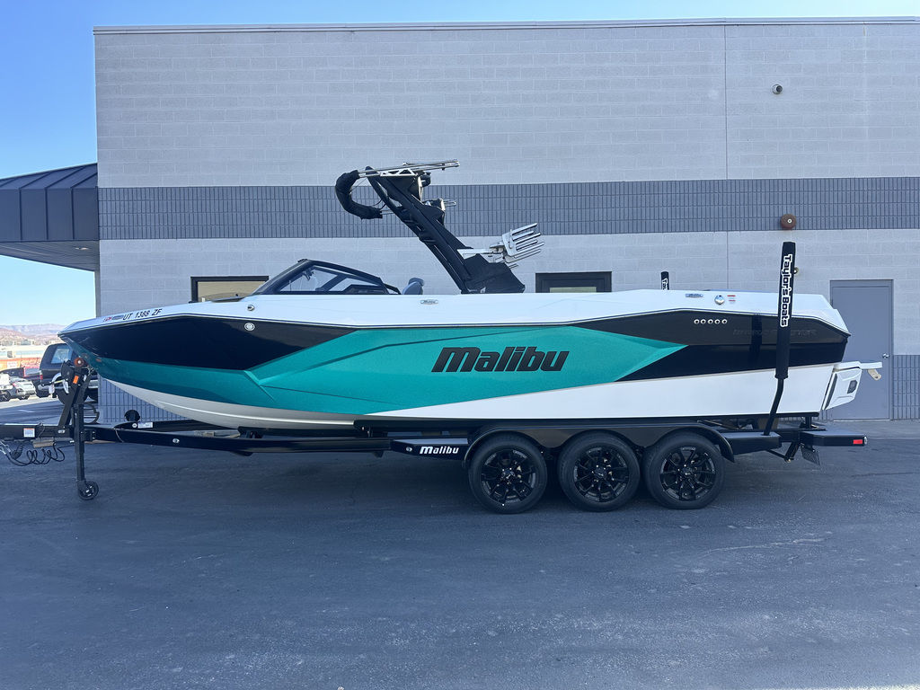 boat.Title