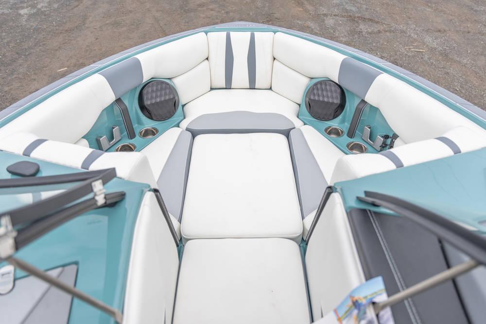 2024 Malibu Boats 22 LSV